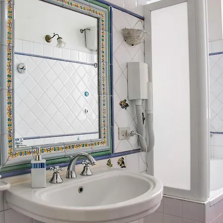 Bed And Breakfast Villa Bruna Bed & Breakfast Naples